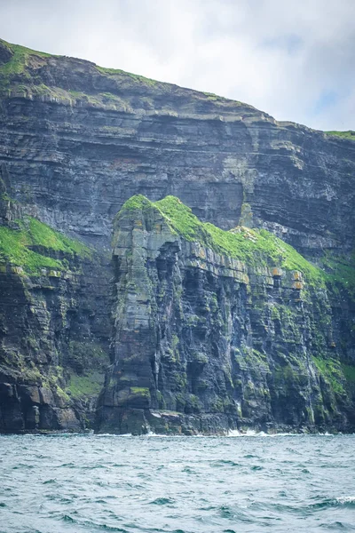 Κρουαζιέρα Στα Βράχια Του Moher Στην Κομητεία Clare Ιρλανδία — Φωτογραφία Αρχείου