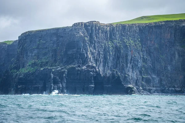 Wycieczka Statkiem Klifów Moher Hrabstwie Clare Irlandia — Zdjęcie stockowe