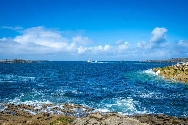 Båtresa Från Doolin Till Spektakulära Cliffs Moher County Clare Irland — Stockfoto