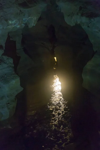 Velmi Velký Stalaktit Jeskyni Poblíž Doolin Clare Irsko — Stock fotografie
