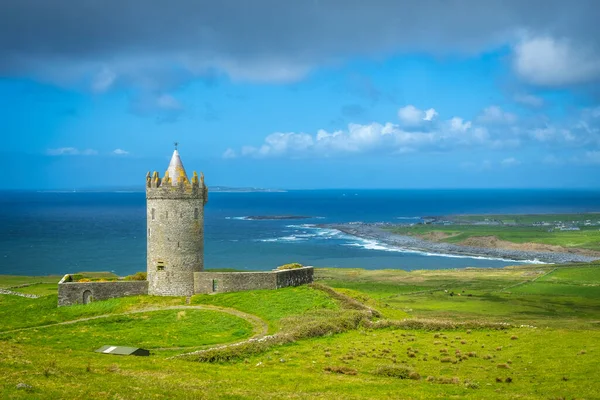 Zamek Doonagore Niedaleko Doolin Clare Irlandia — Zdjęcie stockowe