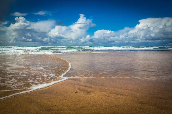 Caminhando Longo Maravilhosa Praia Fanore Burren Clare Irlanda — Fotografia de Stock