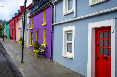 İrlanda, Beara Yarımadası 'ndaki Ardgroom köyü