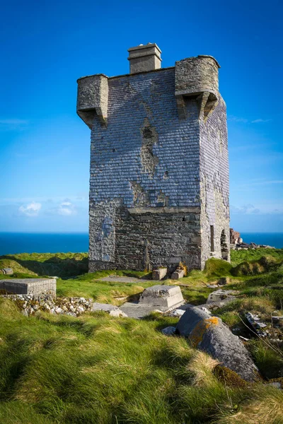 Stary Kamienny Mur Oknem Ruinie Wzgórzu Brow Head West Cork — Zdjęcie stockowe