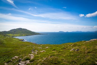 İrlanda, Beara Yarımadası 'nın kuzey tarafındaki muhteşem manzara.