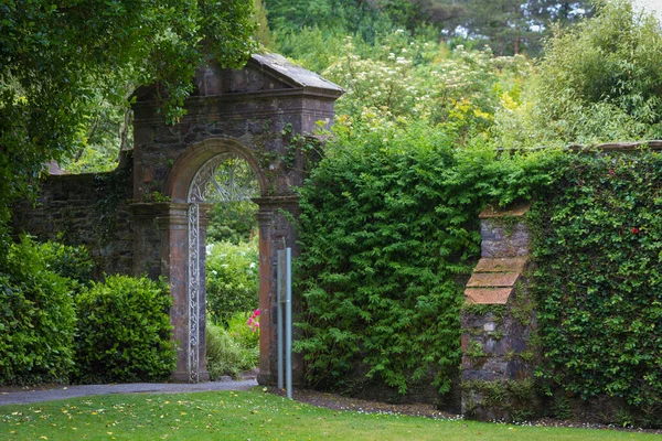 Puerta Hermoso Jardín Isla Garinish Glengarriff West Cork Irlanda —  Fotos de Stock
