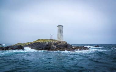 Inishbofin Adası 'ndaki eski deniz feneri, Co Galway, İrlanda 