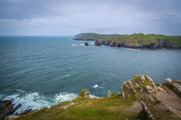 アイルランドの西コルク州ボルティモア近くのホワイトビーコン周辺の美しい風景 — ストック写真