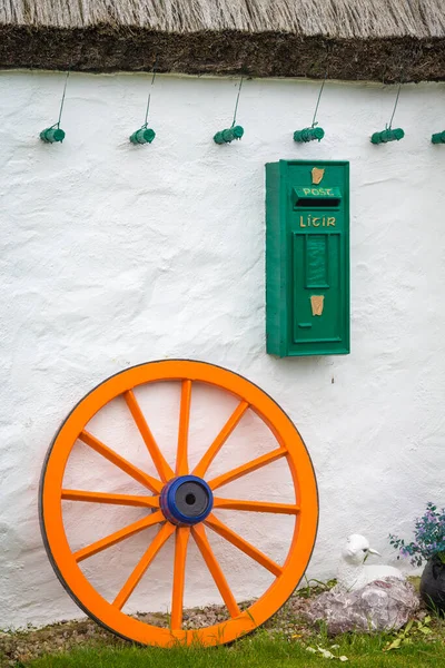 Piękny Stary Dom Strzechą Pobliżu Malin Head Donegal Irlandia — Zdjęcie stockowe
