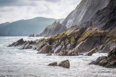 Dingle yarımadasındaki Fermoyle sahil kıyısı, Co Kerry, İrlanda