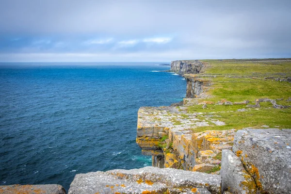 Dun Aonghasa Daki Cliff Inshmore Aran Adaları Galway Rlanda — Stok fotoğraf