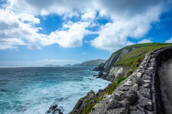 Beautiful Place Coumeenoole Beach Coast Dingle Peninsula Kerry Ireland — Stock Photo, Image