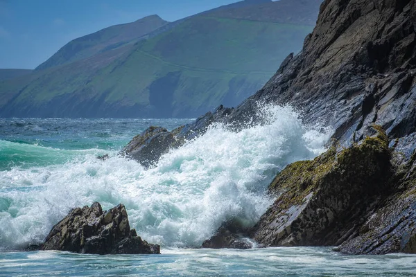 Piękne Miejsce Wybrzeżu Coumeenoole Beach Półwyspie Dingle Kerry Irlandia — Zdjęcie stockowe