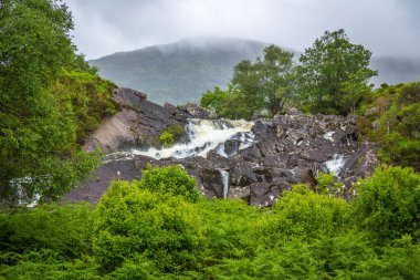 Aasleagh Şelalesi Killary Fjord, Co Mayo, İrlanda  