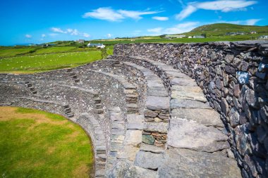 Cahergall Taş Kalesi, Cahersiveen yakınlarında.