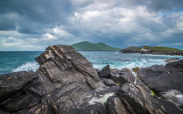 Faro Cromwell Point Sulla Costa Dell Oceano Pietra Irlanda — Foto Stock