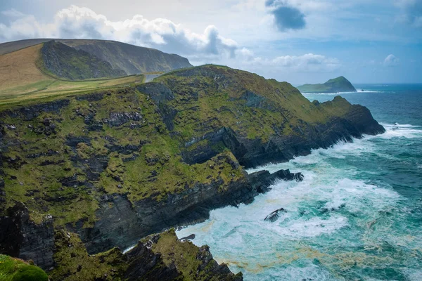 Όμορφη Ωκεάνια Kerry Cliffs Στην Ιρλανδία — Φωτογραφία Αρχείου