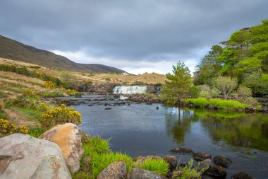 Aasleagh Şelalesi Killary Fjord, Co Mayo, İrlanda