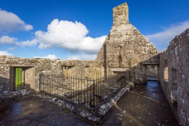 Moyne Manastırı Killala yakınlarında, Co Mayo, İrlanda