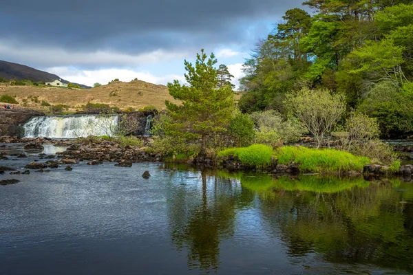 Cascada Aasleagh Con Cascadas Final Del Fiordo Killary Mayo Irlanda — Foto de Stock