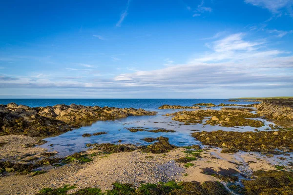 Prachtige Rotsachtige Kust — Stockfoto