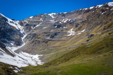 Stilfserjoch Avrupa 'nın en yüksek geçidi.