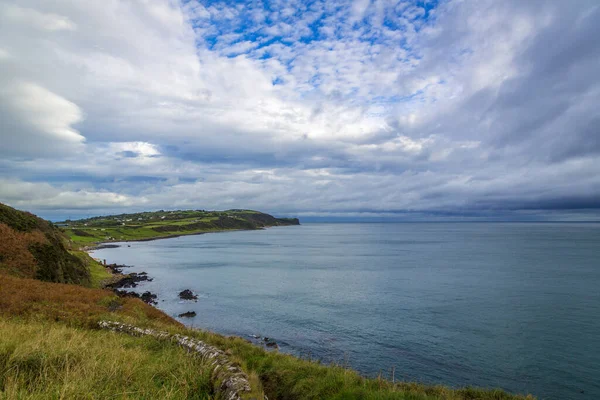 Kustlijn Aan Oostkust Van Noord Ierland — Stockfoto