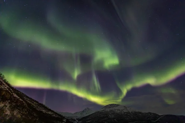 Paesaggio Con Aurora Borealis Lakselbukt Norvegia Del Nord — Foto Stock