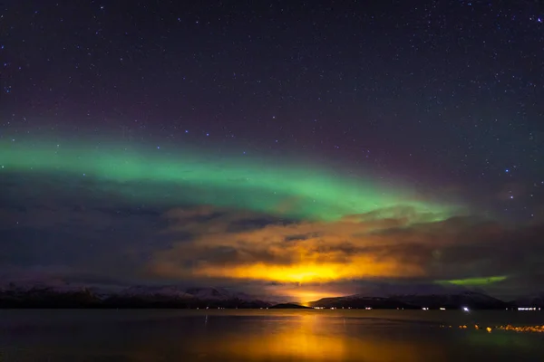 Skittenelv Kuzey Norveç Ten Kuzey Işıkları — Stok fotoğraf