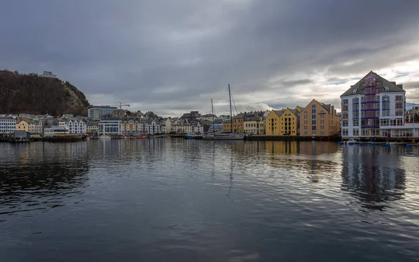 Staré Město Alesund Norského Moře — Stock fotografie
