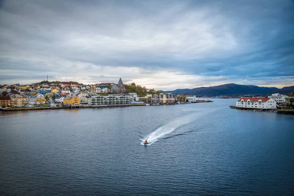 Крістіансунське Місто Узбережжі Атлатного Моря Норвегія — стокове фото
