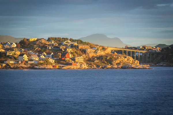 Kristiansund Città Sulla Costa Atlatnic Norvegia — Foto Stock