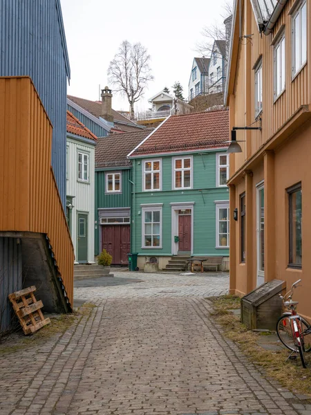 Case Colorate Sul Fiume Nidelva Trondheim Nel Fiordo Trondheim — Foto Stock