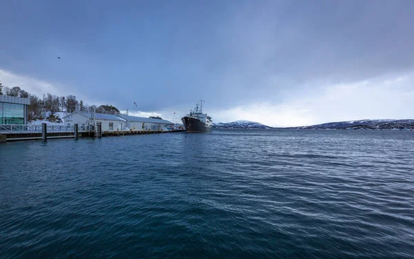 Stary Statek Molo Finnsnes Północnej Norwegii — Zdjęcie stockowe