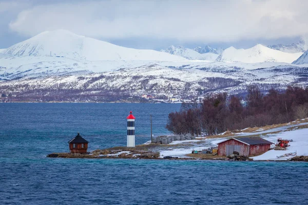 Φάρος Κατά Μήκος Του Gibostad Μεταξύ Finnsnes Και Tromso Στη — Φωτογραφία Αρχείου