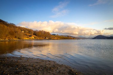 Kuzey Norveç 'te Tromso yakınlarındaki manzara