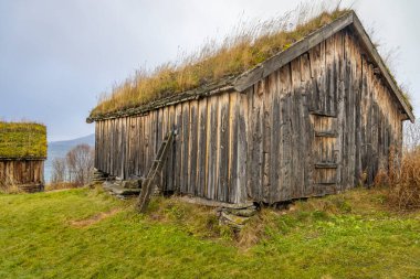 Kuzey Norveç 'teki Straumsgard eski çiftliği