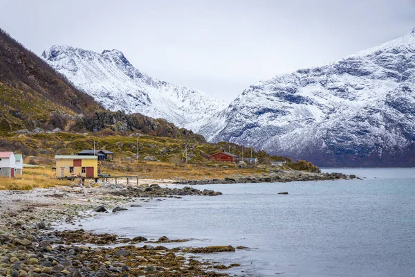 Kleines Dorf Rekvik Der Insel Kvaloya Nordnorwegen — Stockfoto