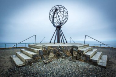 Nordkapp, Mageroya, Norveç yakınlarındaki dünya heykeli