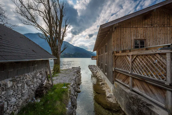 Дом Вудена Озере Фюшль Австрия — стоковое фото
