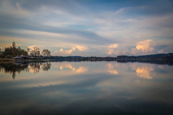 オーストリアのザルツブルク州の日没のマッツェの町の美しい風景 — ストック写真