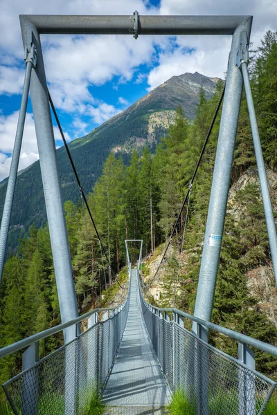 Acélkötél Híd Laengenfeld Oetztal Tirol Ausztria — Stock Fotó