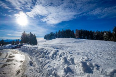 Eichenberg ve Pfander arasındaki kış manzarası, Vorarlberg, Avusturya