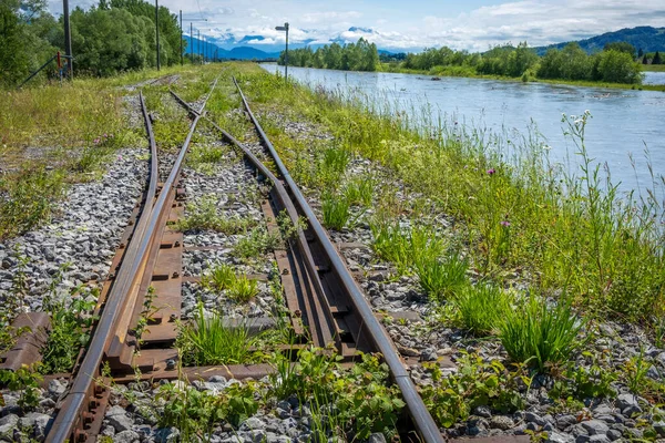 Linie Kolejowe Nad Rzeką Rhein Hard Vorarlberg Austria — Zdjęcie stockowe