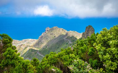 İspanya, Kanarya Adaları 'ndaki güzel dağ manzarası 