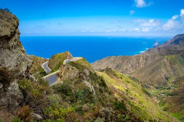 İspanya, Kanarya Adaları 'ndaki güzel dağ manzarası 
