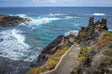 Garachico kasabası yakınlarındaki eski merdivenler, İspanya