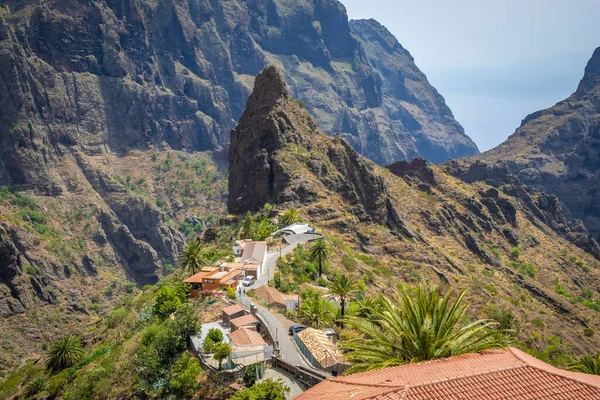 Meyvemsi Yeşil Dağ Köyü Masca Tenerife Deki Teno Kayalıkları Nda — Stok fotoğraf