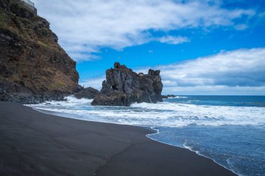 Playa el Bollulo 'daki güzel manzara, Tenerife, İspanya