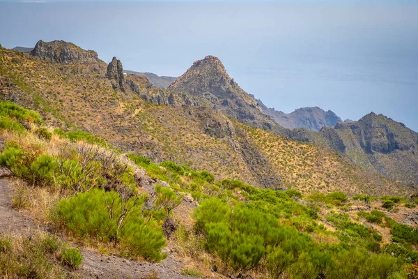 Kurvenreiche Bergstraße Durch Die Teno Felsen Zum Dorf Masca Auf — Stockfoto